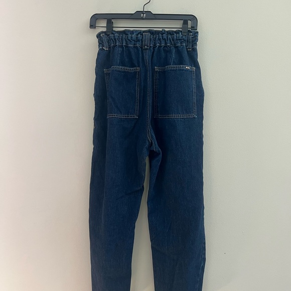 Zara Women's Blue high waisted paperbag Jeans - Picture 9 of 12